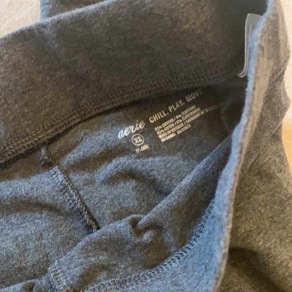 🟢10/$10 - leggings - Picture 3 of 3